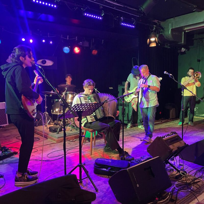 Offene Bühne Jam Session Mitmqachen im Hinterhalt Gelting